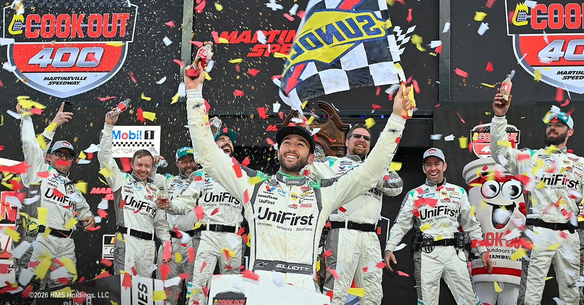 Chase Elliott and the entire No. 9 team celebrate the victory at Martinsville Speedway.
